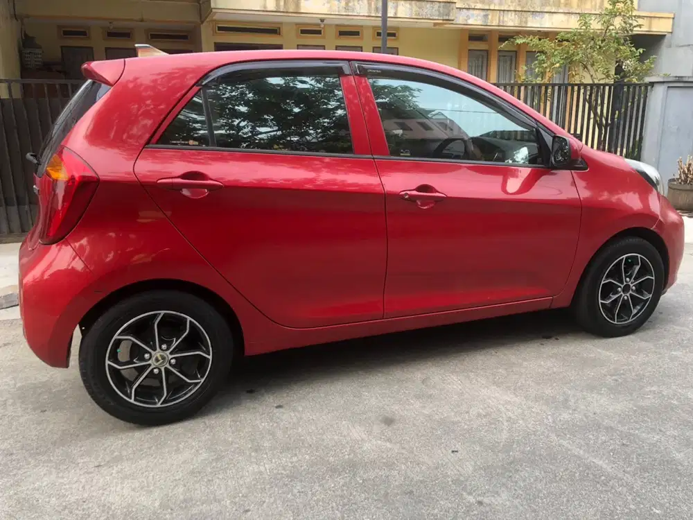 Kia Picanto 2015 Bensin