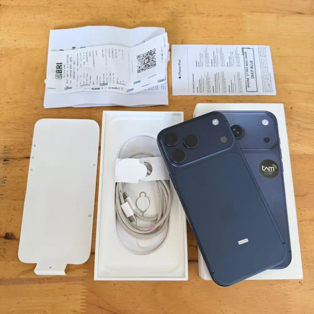 iPhone 17 PRO MAX 256GB Blue Fullset Garansi Resmi iBox 9 Bulan Lagi