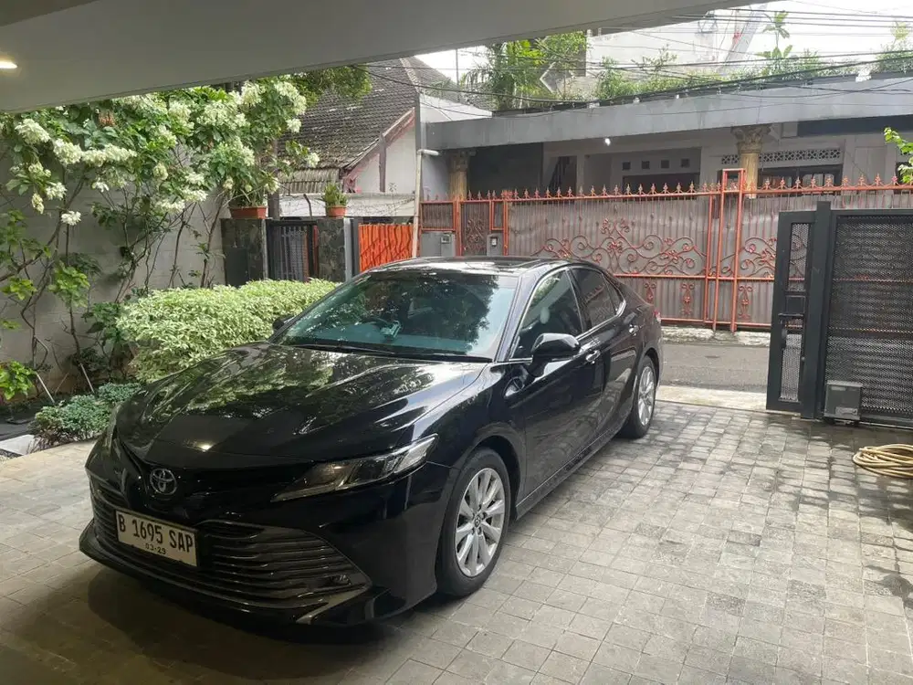 Camry V2.5 2019