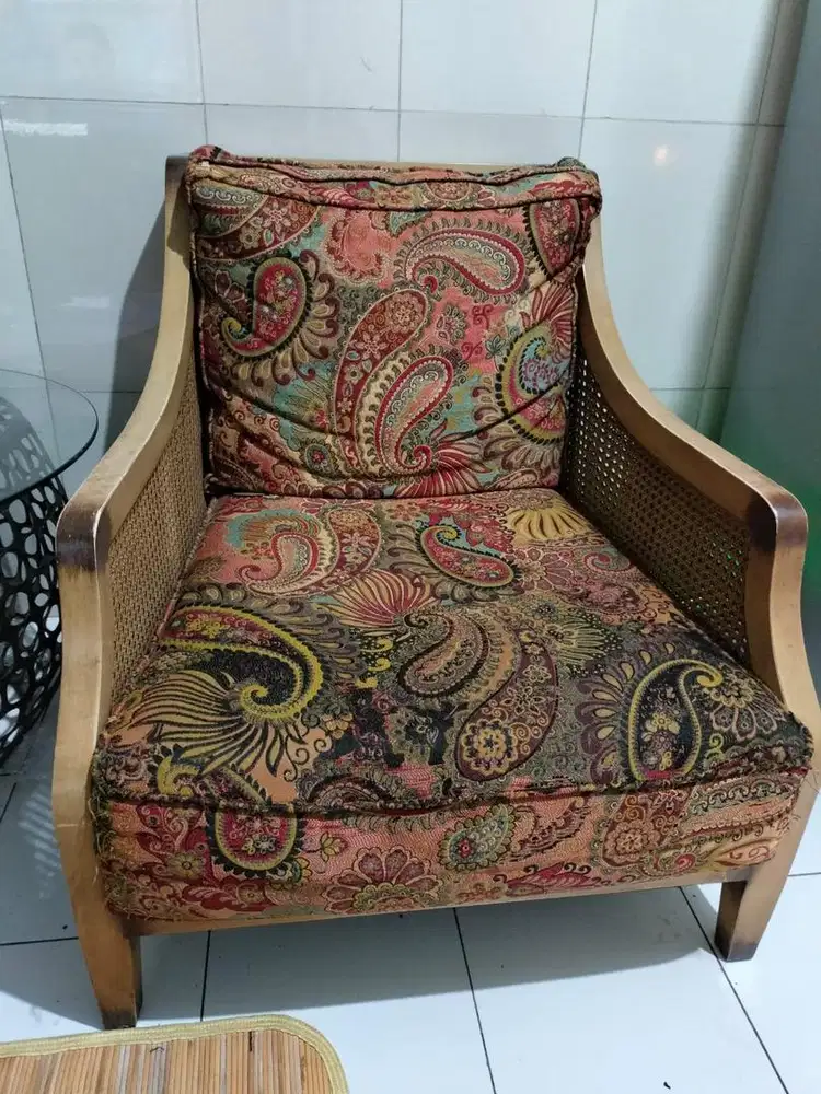 DIJUAL KURSI TAMU KLASIK CHIC