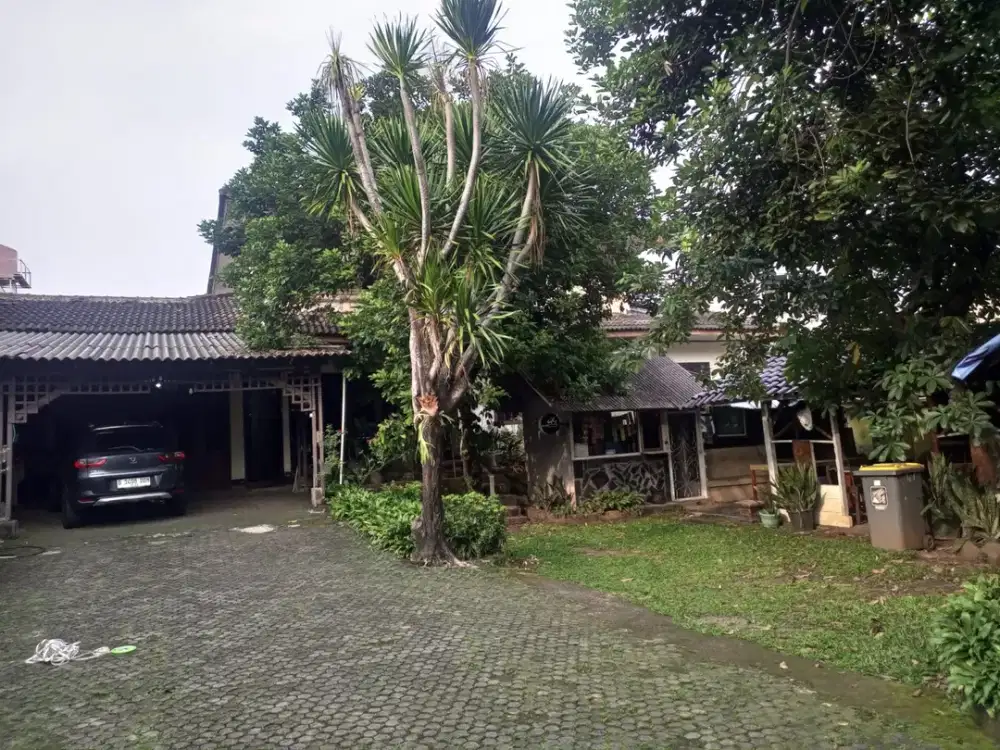 Rumah Luas 1700m Lingkungan Asri Di Jantung Lebak Bulus