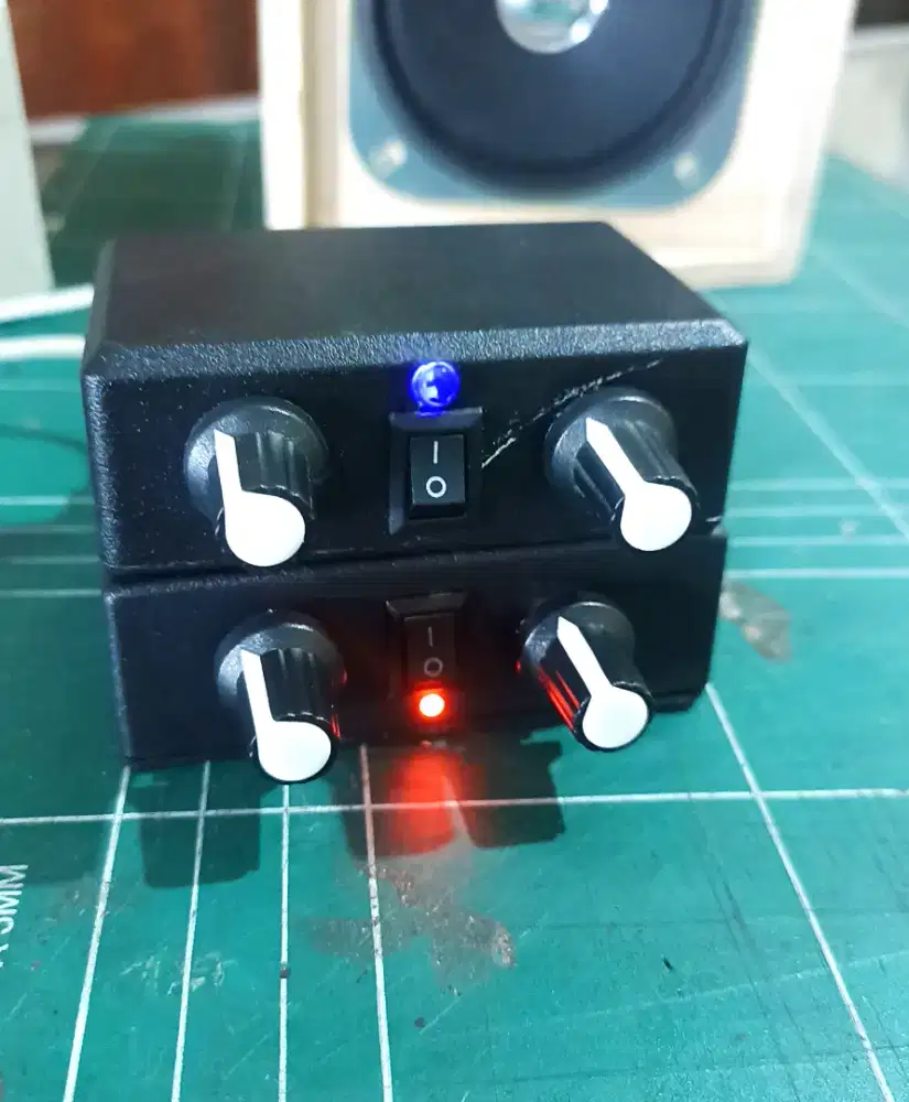 Power amplifier mini 5 volt 4-8 ohm