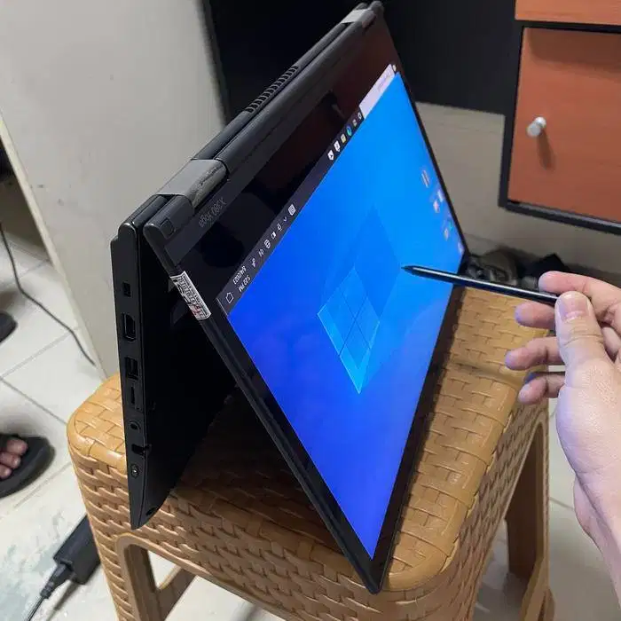 Lenovo Thinkpad X380 Yoga i5 Gen 8 RAM ssd 256gb 13,3inch *RVN