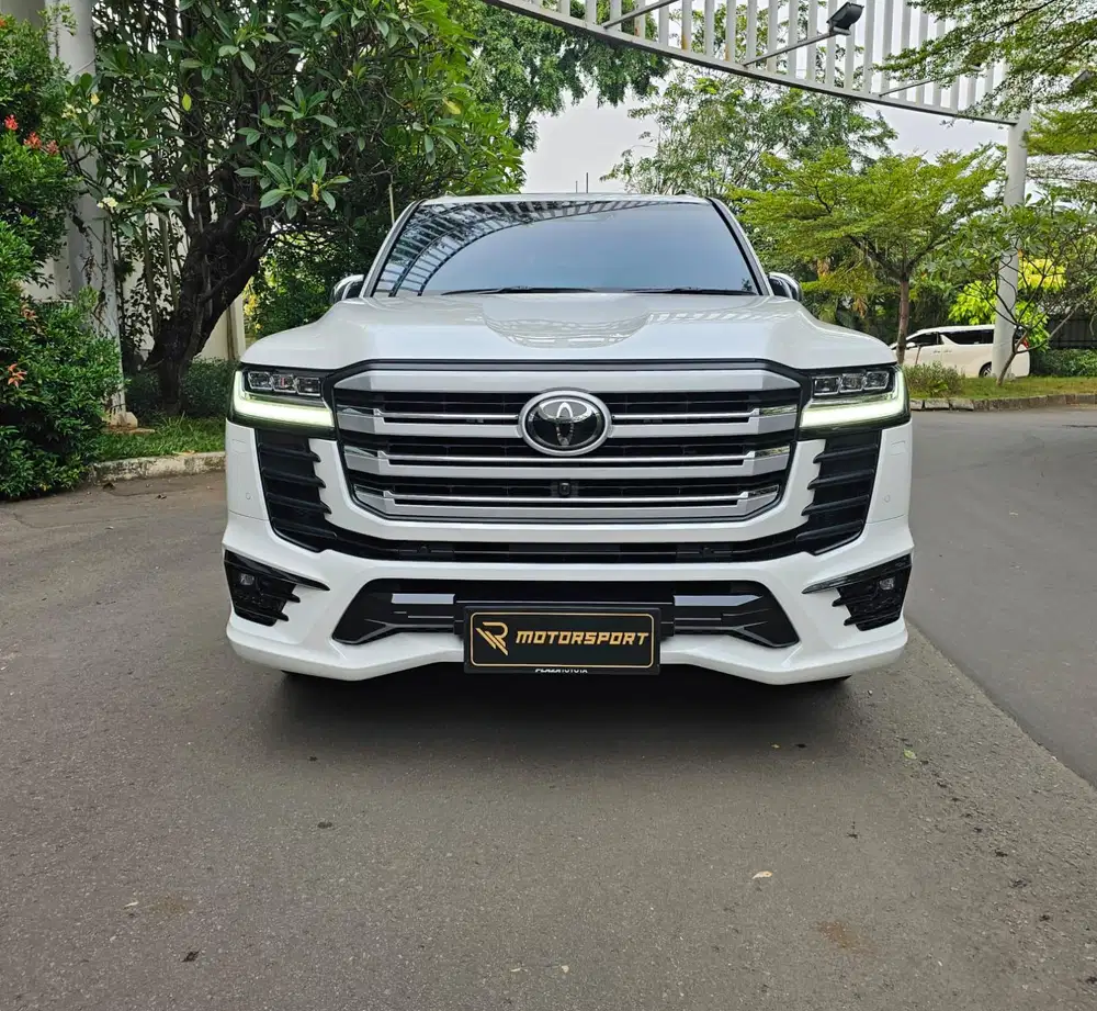 (KM:1rb) Toyota Landcruiser VXR300 2025 low km vxr 300 lc gr