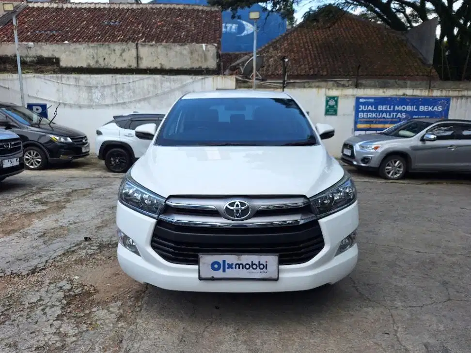 LOW DP Toyota Kijang Innova 2.0 G Bensin-AT 2020 AIT
