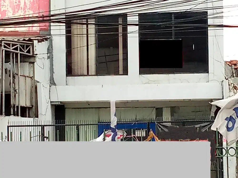 Ruko 3 Lantai Ex Bank Di Lokasi Strategis Tanjung Priok Jakut