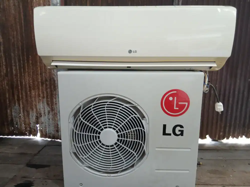 JUAL AC 1/2 PK BEKAS BERGARANSI