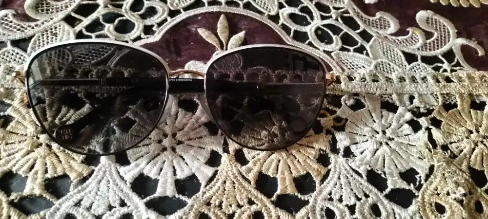 kaca mata Wanita  hitam sunglases CH-HC
