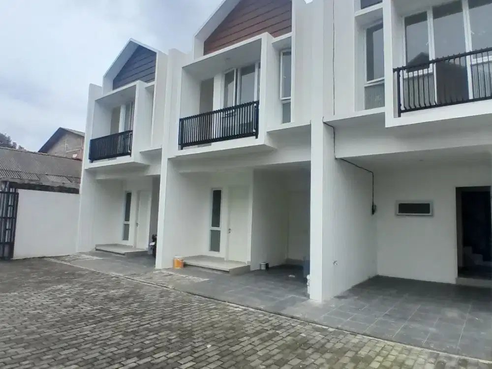 rumah minimalis siap huni 3 kamar tidur 5 menit tol pondok gede