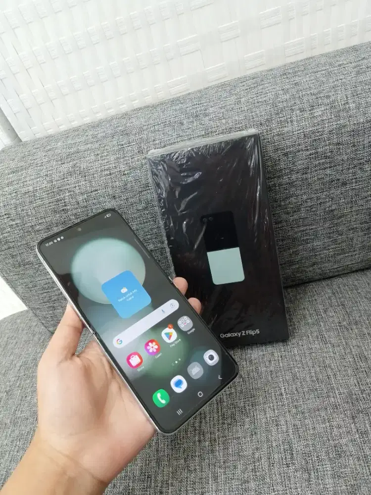 Samsung Z flip 5 8/256 Fulset ori resmi sein no minus