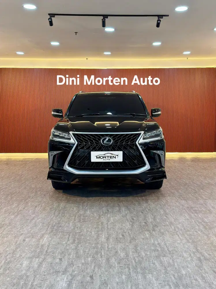 Toyota Lexus LX570 F-Sport 5.7L At 2018