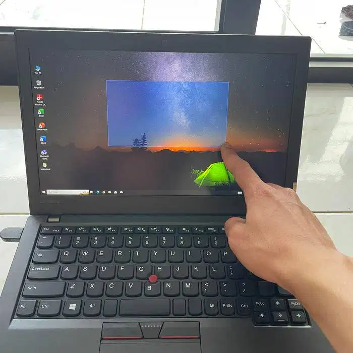 Lenovo Thinkpad X270 i5 Gen 6 Touchscreen Ram SSD *RVN