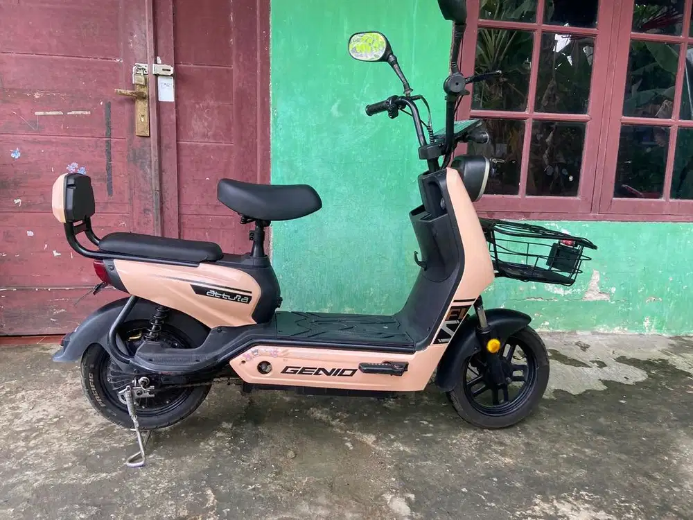 Sepeda listrik genio