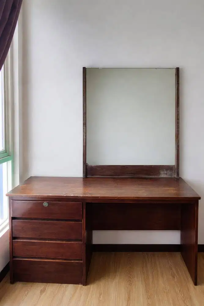 Meja Jati Tua Solid Antik + Cermin | Ada Laci Rahasia | Heavy & Rare