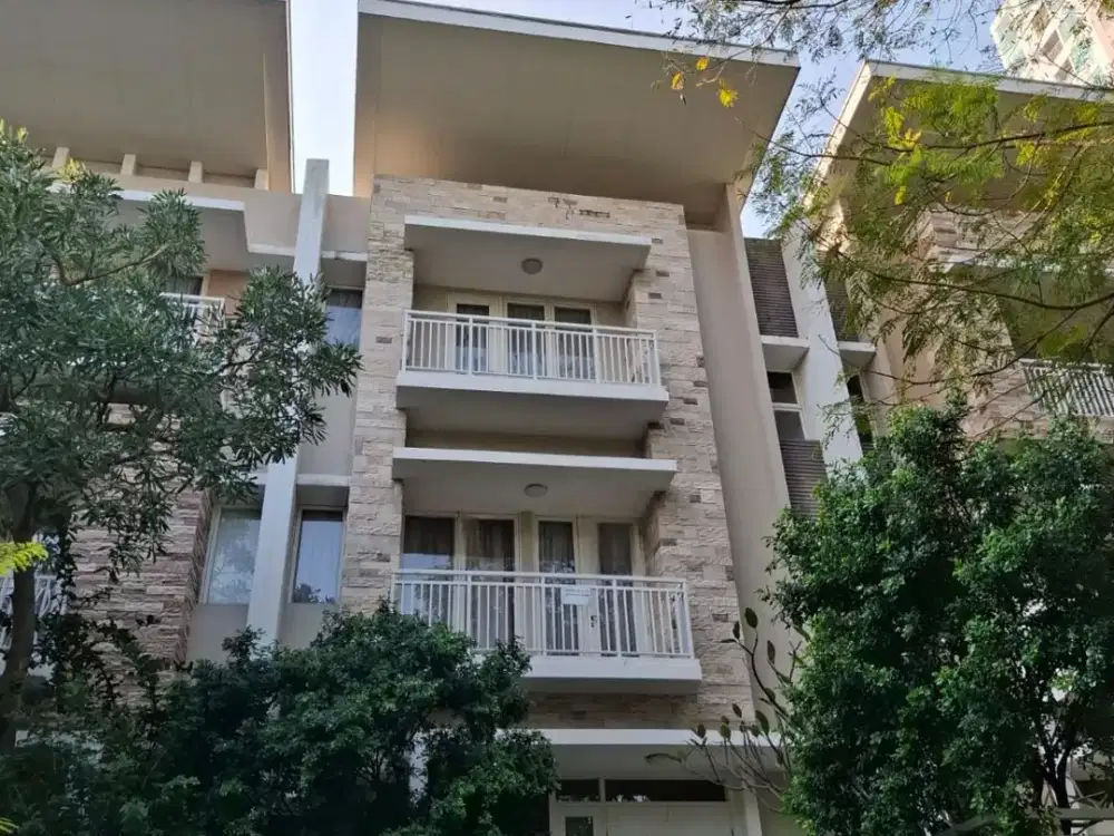 Dijual Rumah Siap Huni Private Komplek Kelapa Gading