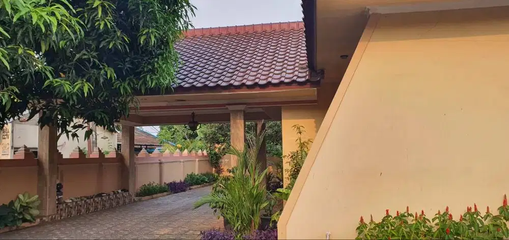 DIJUAL CEPAT TANAH 1600M RUMAH 400M NEGO LANGSUNG PEMILIK