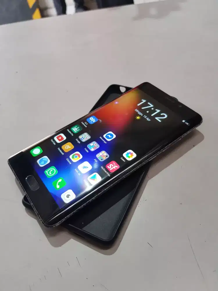 Xiaomi mi note 2 6/128 nfc Amoled