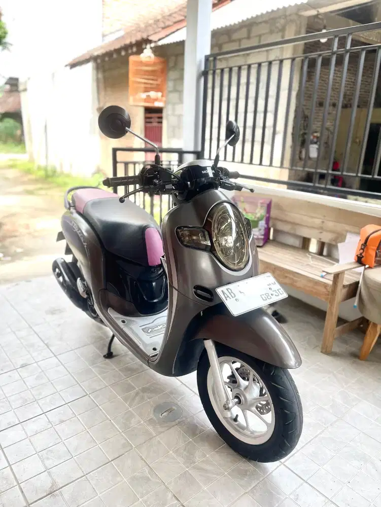 Scoopy th 2020 tangan pertama istimewa