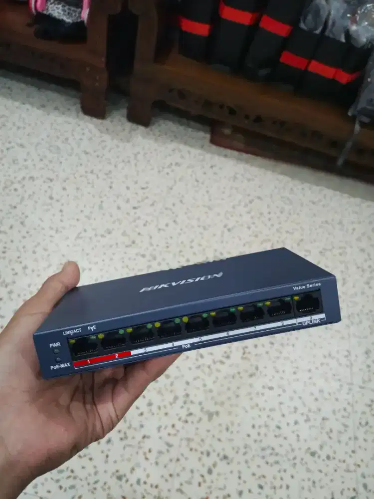 Switch POE HIKVISION