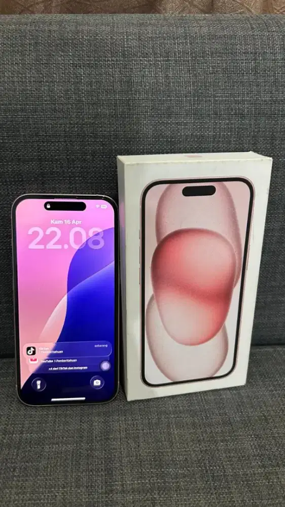 iPhone 15 128 pink ex Ibox