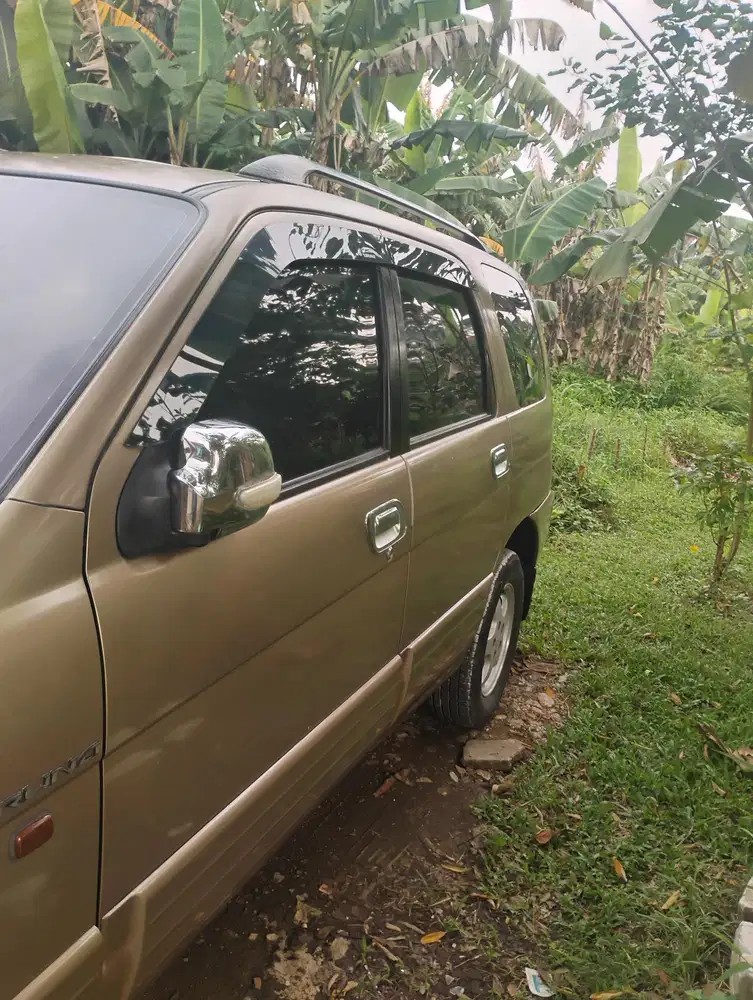 Daihatsu Taruna 2002 Bensin