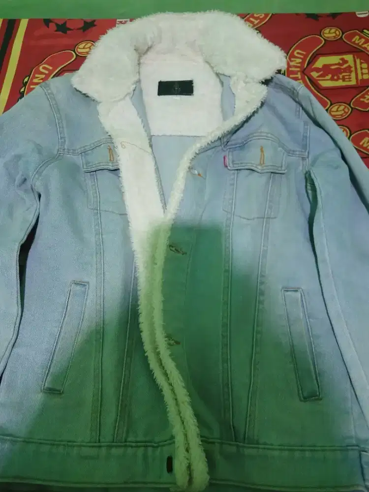 Jaket Jeans Bulu