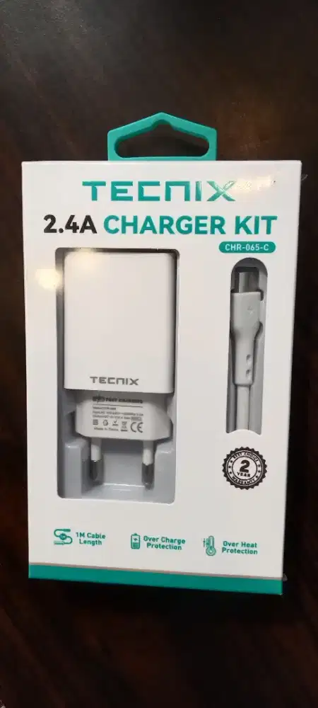 TECNIX Charger CHR-065-C Type-C 2.1A Charger KIT With 1M Data Cable