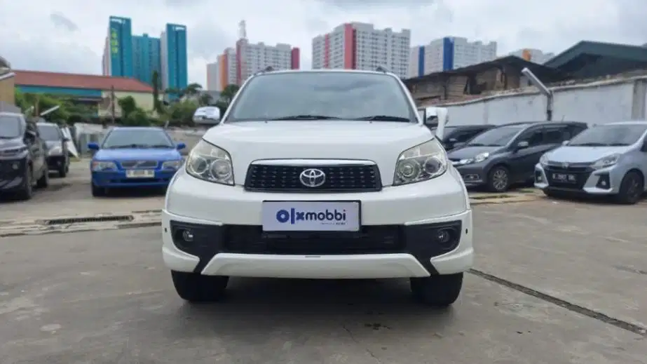 LOW DP Toyota Rush 1.5 S Bensin-AT 2014 WYS