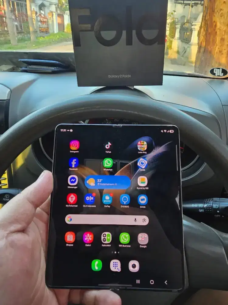 Samsung Z fold 4 indonesia