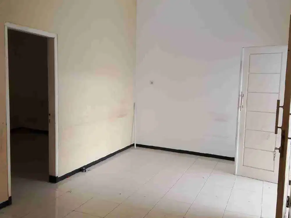 Sewa Rumah Tambaksari Bronggalan Ploso Timur