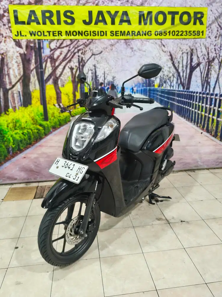 Genio tangan pertama