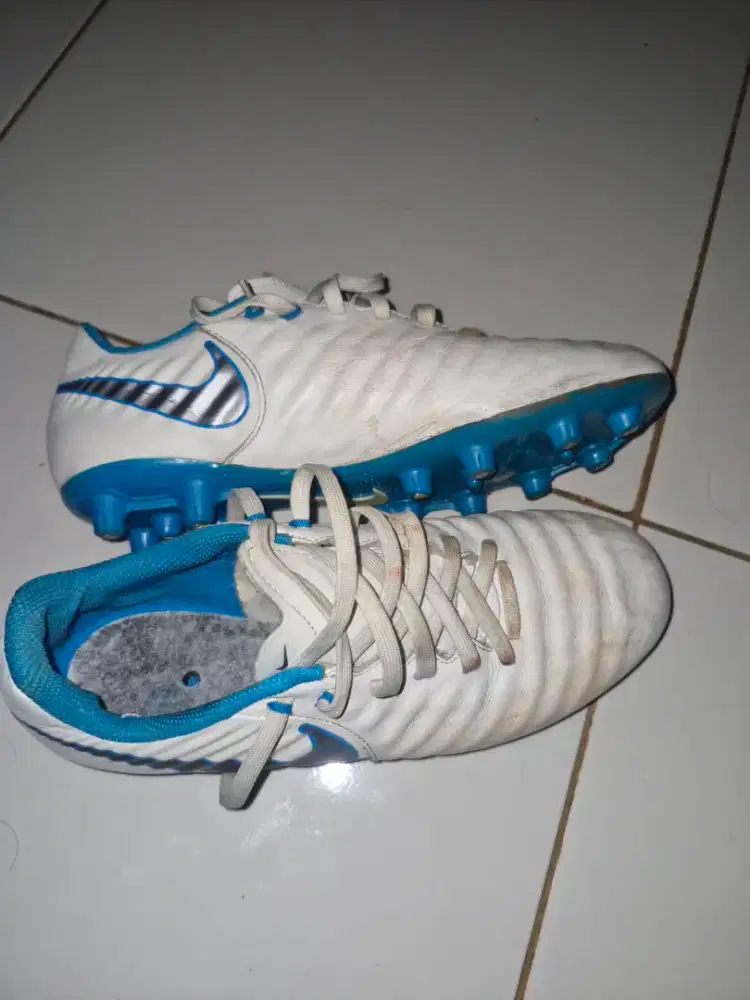 Nike ti*mpo legend 7 academy