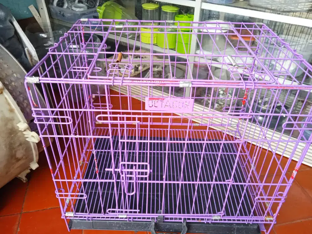 Kandang kucing lipat merk bagus 90 persen msh mulus ada tatakanya
