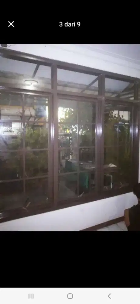 Jendela alumunium 3 daun ornamen T150cm L180cm harga 3,9j jt / unit
