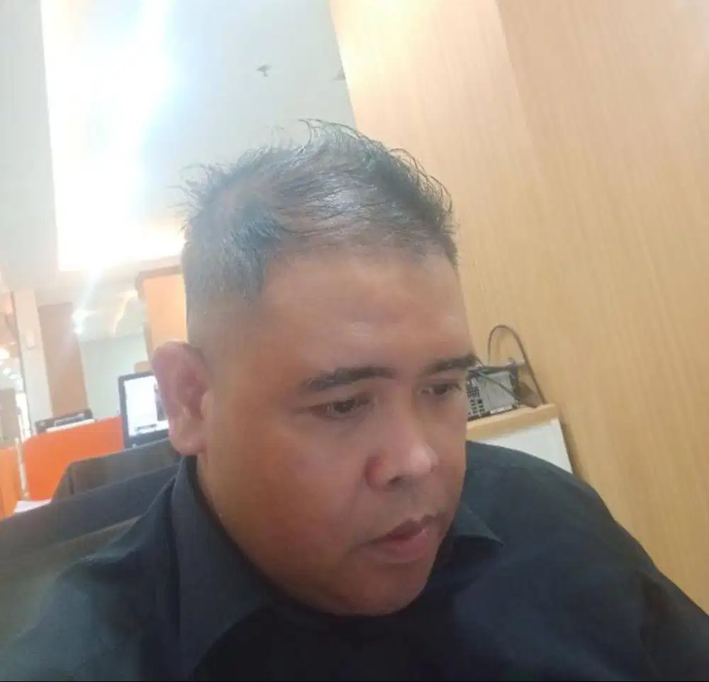 Privat komputer harga terjangkau untuk karyawan dan pelajar