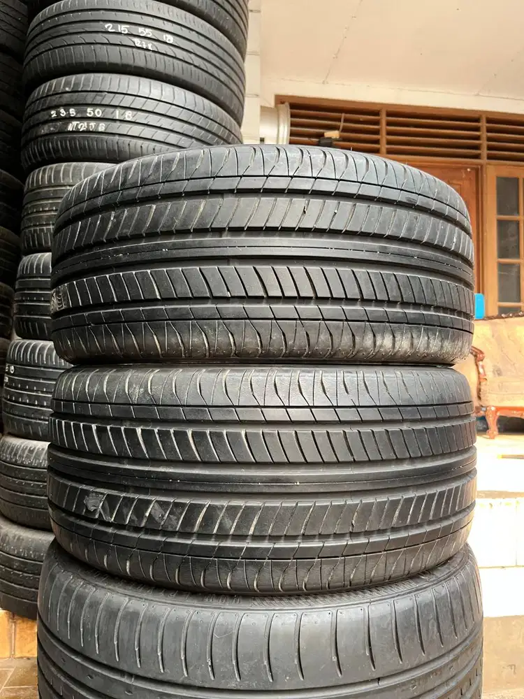 Ban Falken Ziex Ze914  235 40 r18  2Pcs