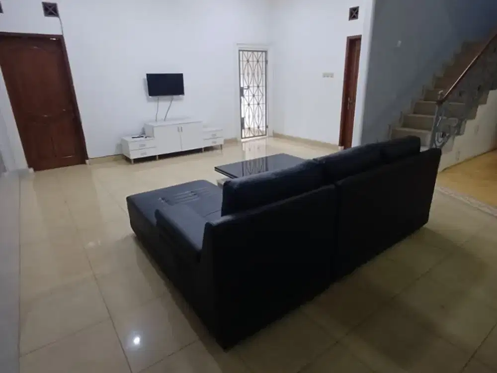 Rumah Bagus 2 Lantai Siap Huni di Sayap Buahbatu Bandung