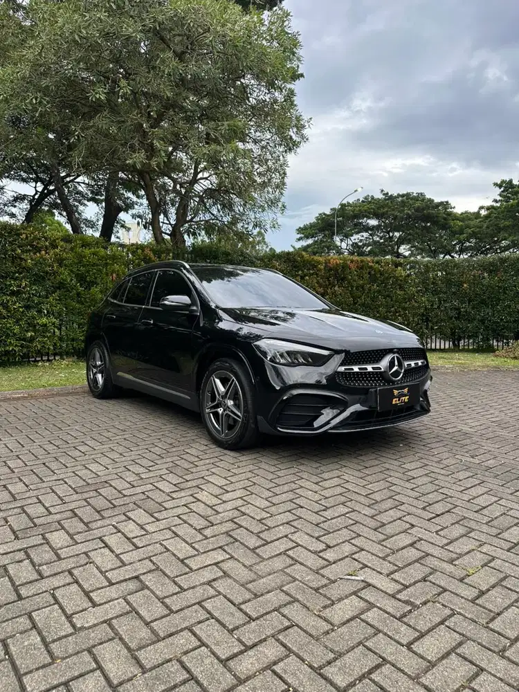 Mercedes Benz GLA 200 AMG 2025