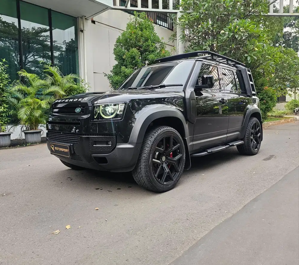 (ODO: 10rb) Landrover Defender 2020 P300 X dynamic low km p 300