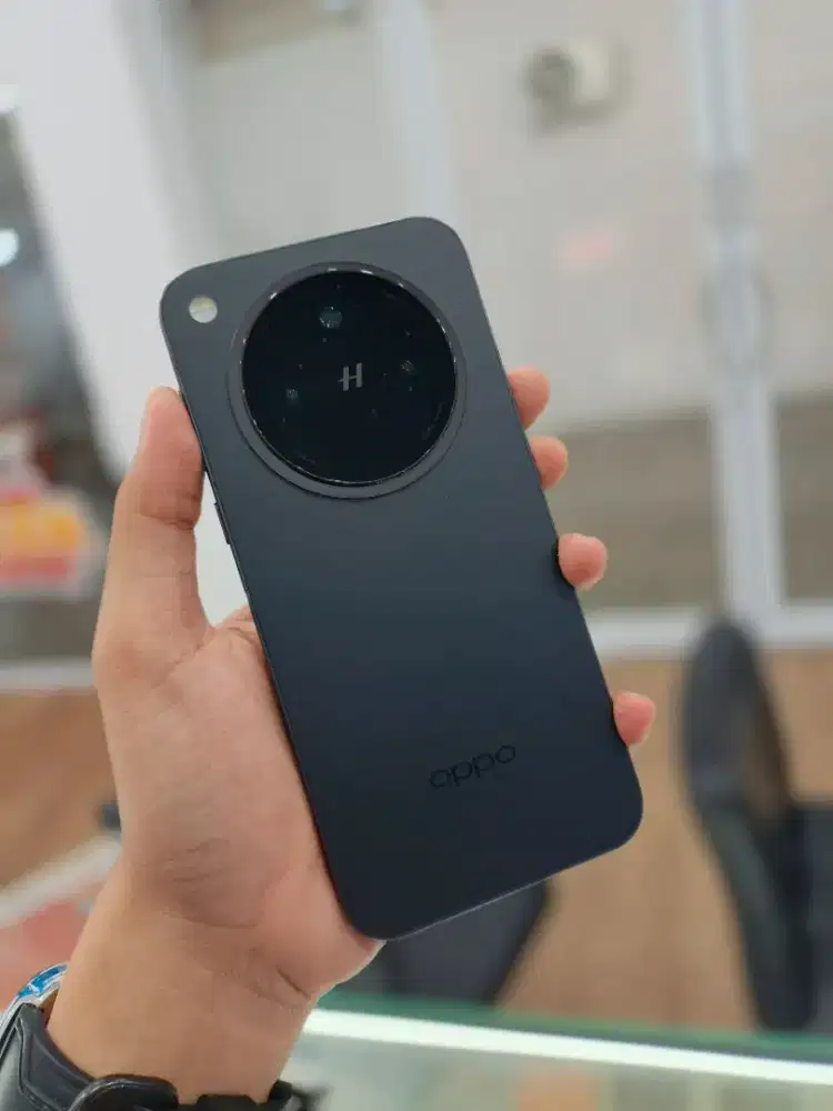 OPPO FIND X8 RAM 12/256 GB