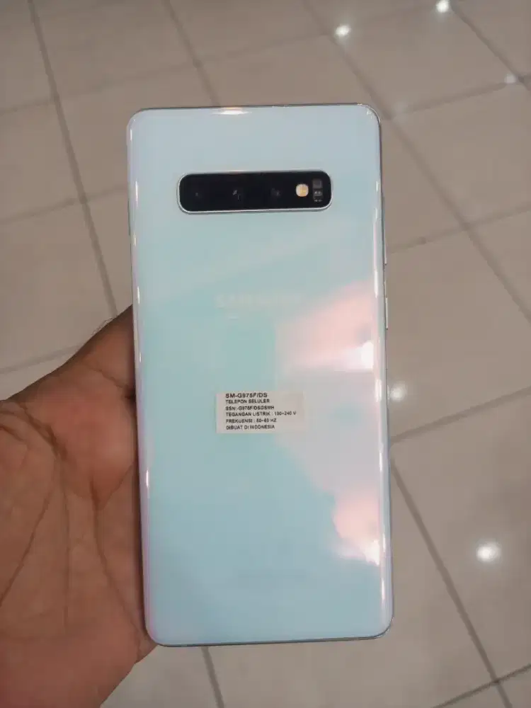 Samsung S10+ ram 8/128 uistimewa