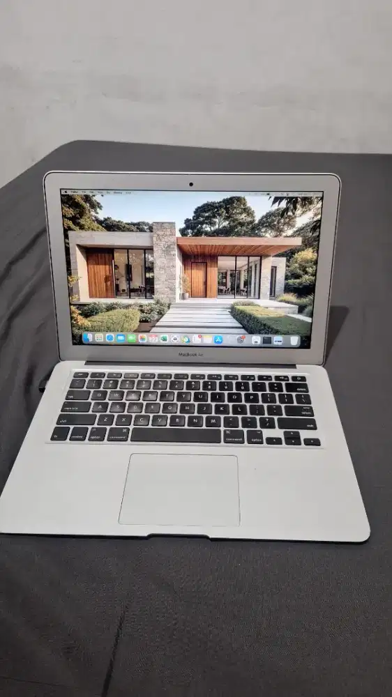 MacBook Air 13 inch 2017 – Kondisi Terawat & Siap Pakai