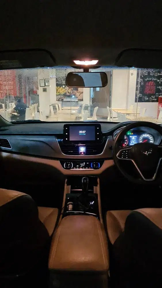 Wuling Cortez 1.8 AMT 2018