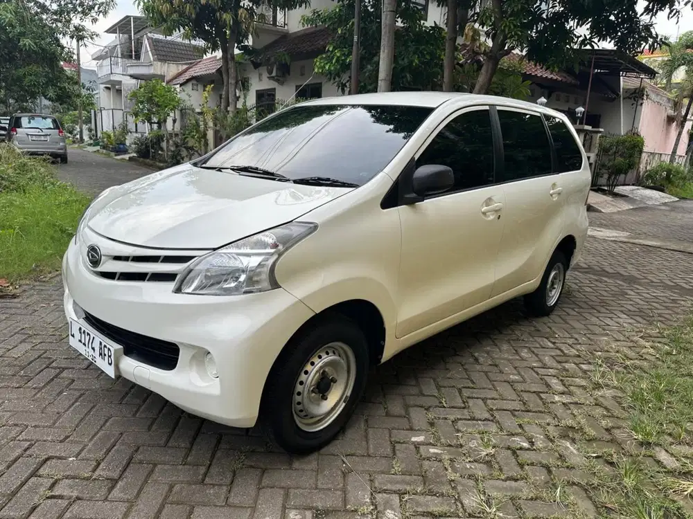 Daihatsu Xenia 1.0 Manual 2012 Pajak Panjang Ban Baru