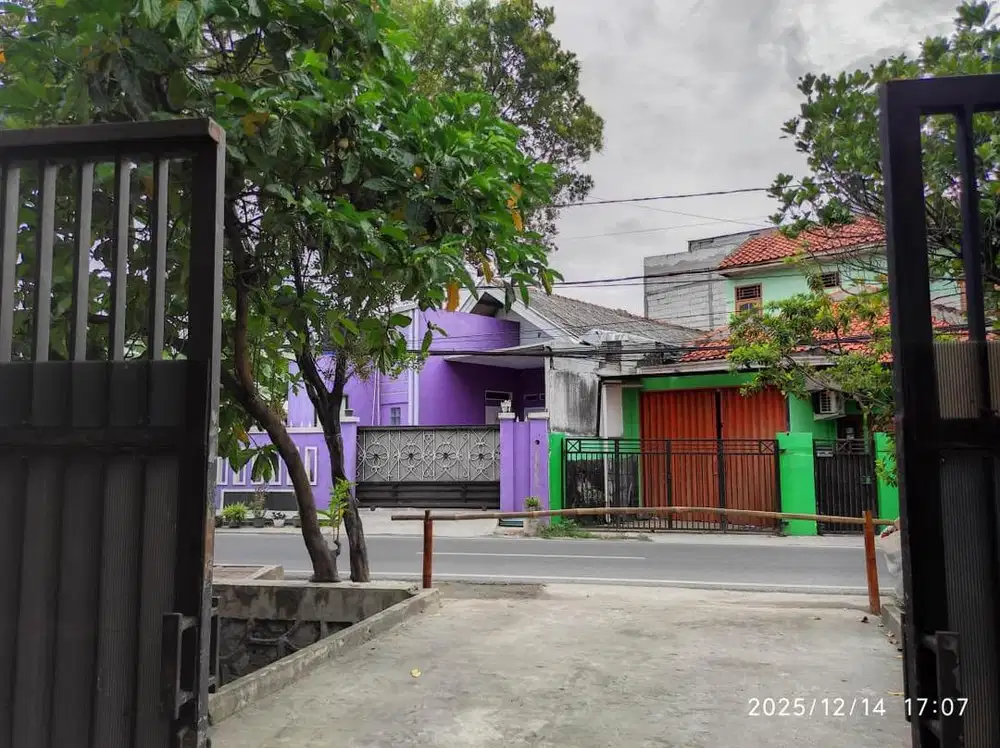 Dijual rumah pinggir jalan di marunda cilincing jakut