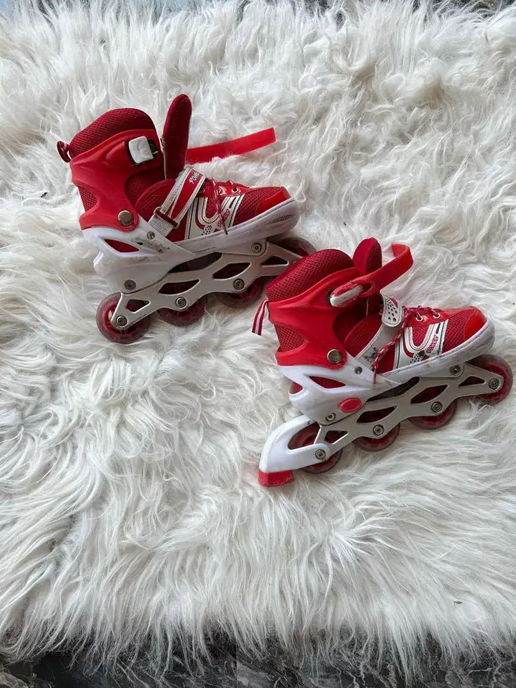 Sepatu Roda anak cowok