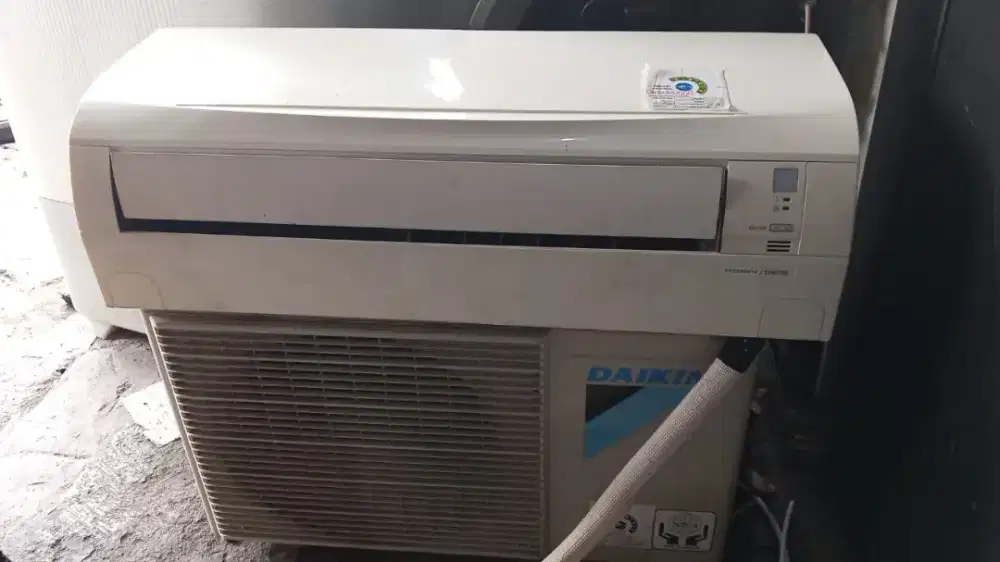 Ac Daikin Thailand 1/2  pk
Ac masih normal
Sangat Dingin
Dijamin
