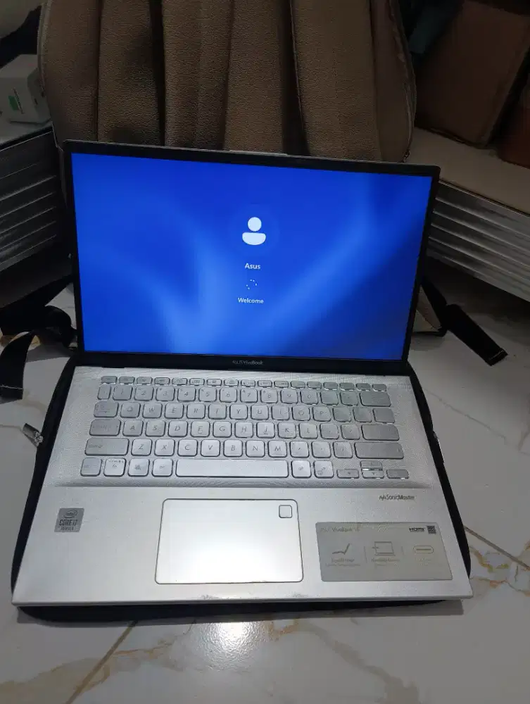 Laptop Asus core i7