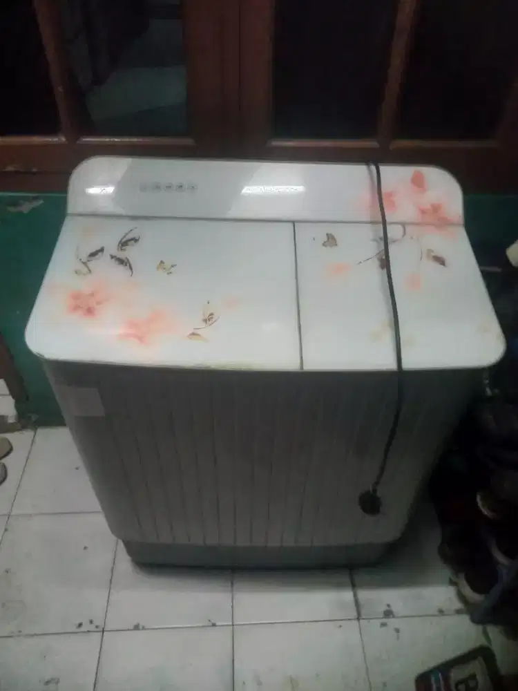 Mesin cuci 2 tabung