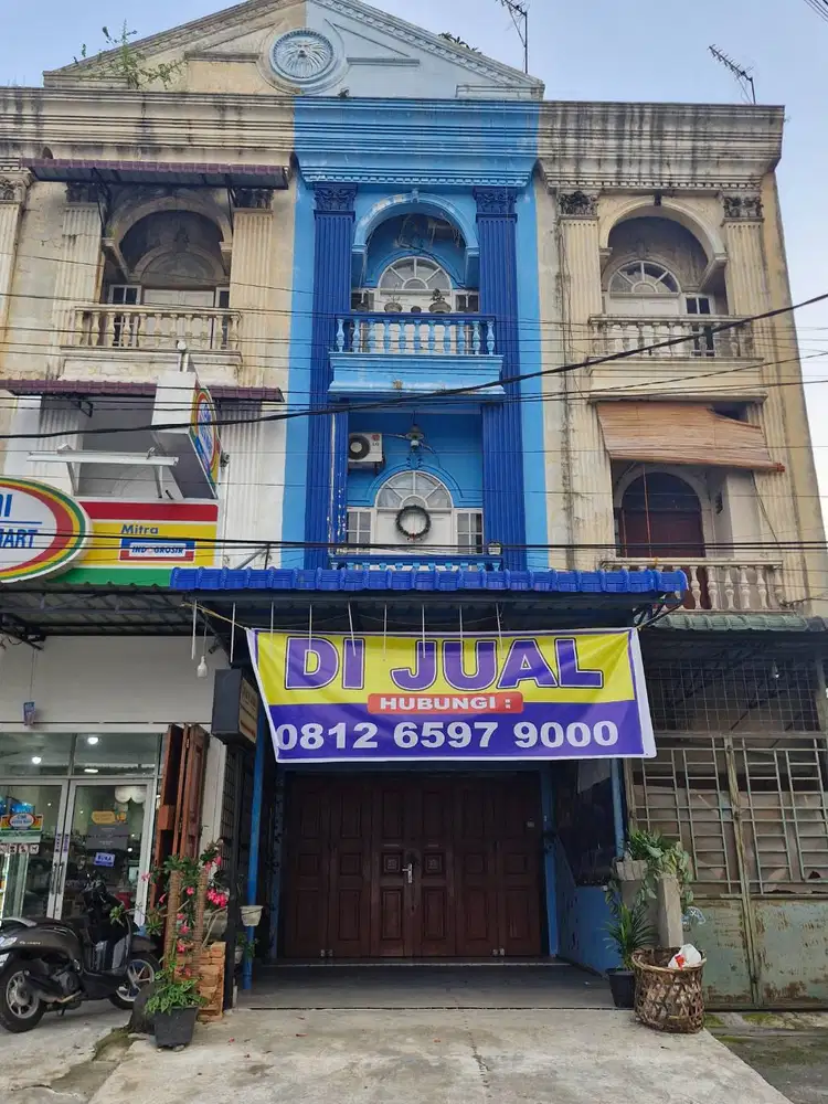 Dijual Ruko 3.5 Lantai... SHM